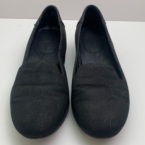 Yuu Frendma Black Slipon Loafers - Picture 3 of 7